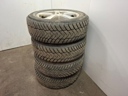 833814 - Image 3