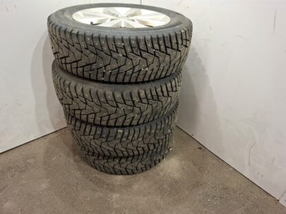 833816 - Image 3