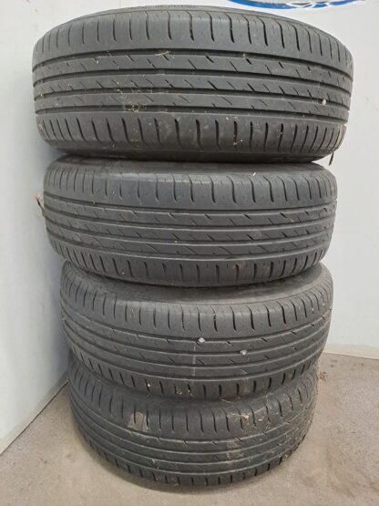 834180 - Image 3