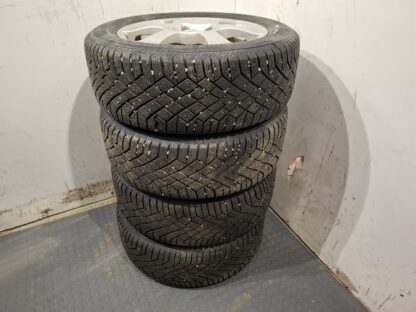 834258 - Image 3