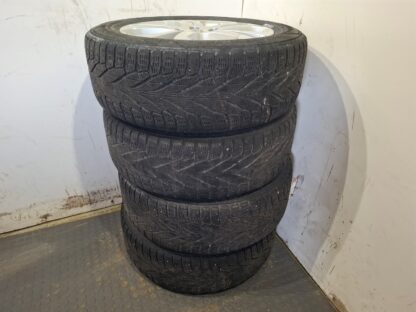 834263 - Image 3