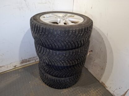 834386 - Image 3