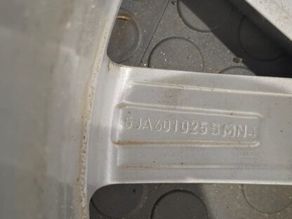 834395 - Image 14