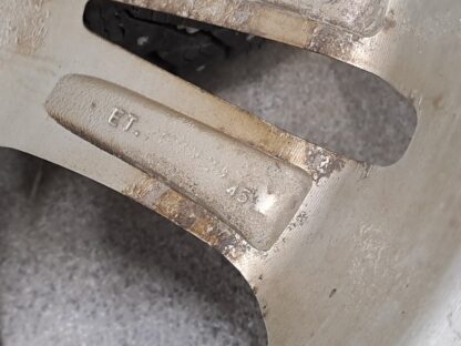 834557 - Image 9