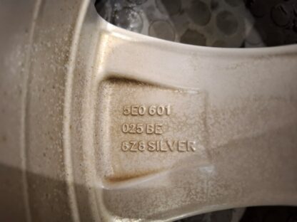 834635 - Image 6