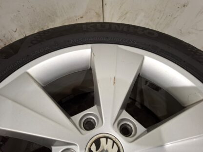 834635 - Image 9