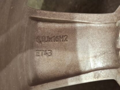 835020 - Image 9