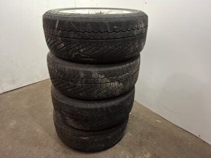 835027 - Image 3
