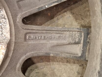 835027 - Image 9