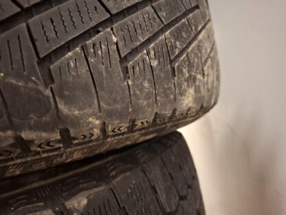 835027 - Image 15