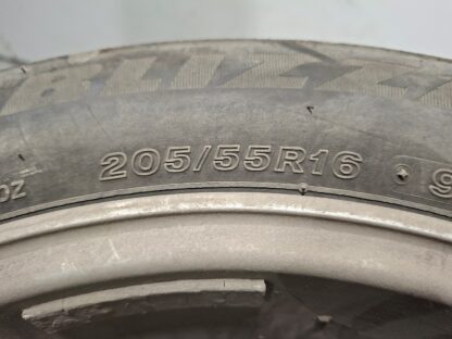 835164 - Image 3