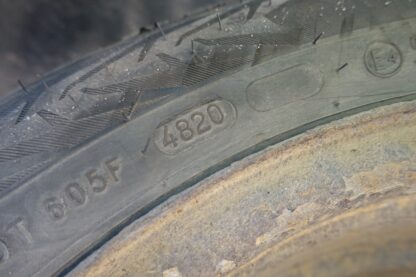 835058 - Image 4