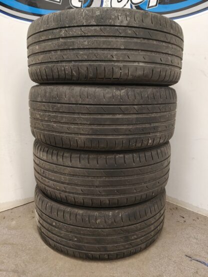 828250 - Image 3
