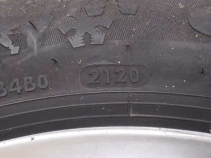 835566 - Image 5