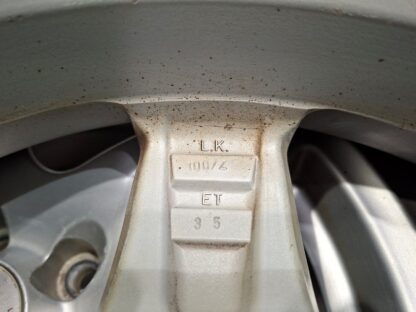 835597 - Image 6