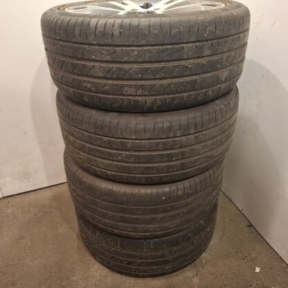 835621 - Image 3