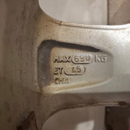835623 - Image 9