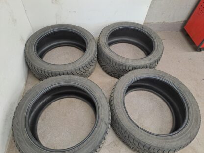 835714 - Image 4