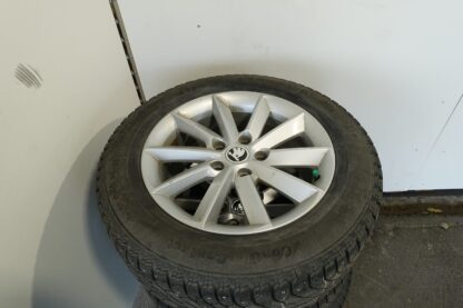 835443 - Image 2