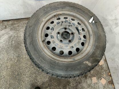 835261 - Image 2