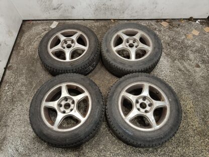 835751 - Image 4