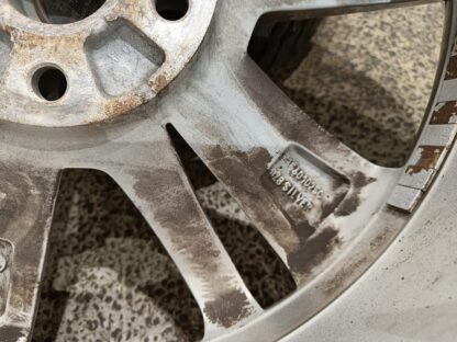 835753 - Image 10