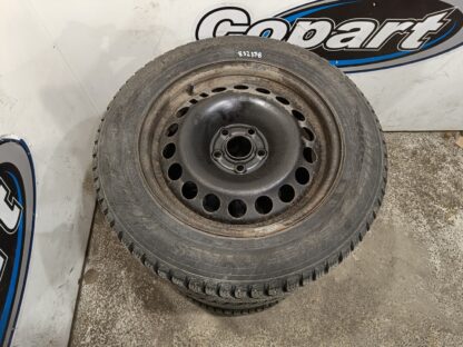 835817 - Image 2