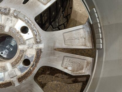 835845 - Image 9