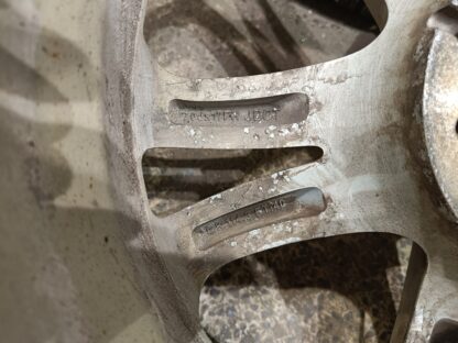 835900 - Image 9