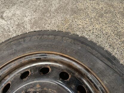 835971 - Image 8