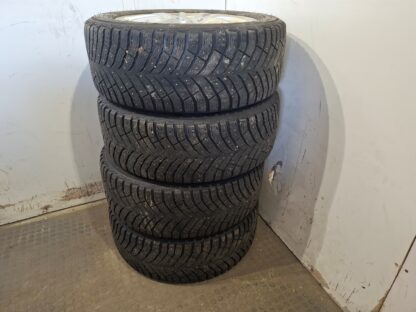 838479 - Image 3