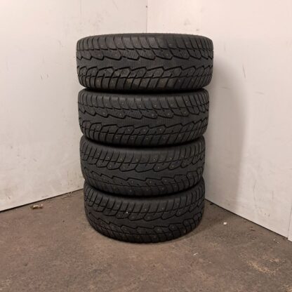 838889 - Image 3