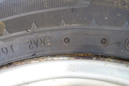 837573 - Image 4