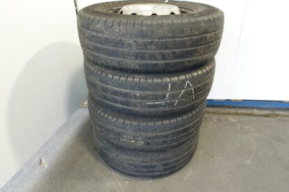 837657 - Image 2