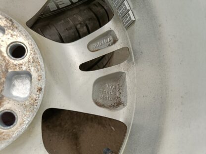 839042 - Image 9
