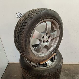 839067