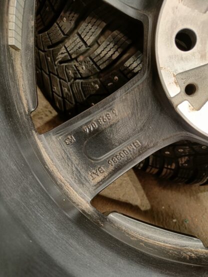 839087 - Image 9