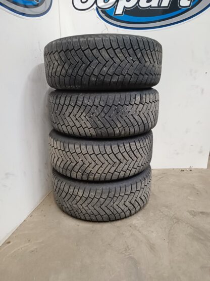 838552 - Image 3