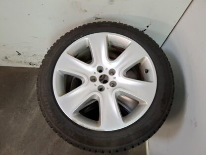839231 - Image 3