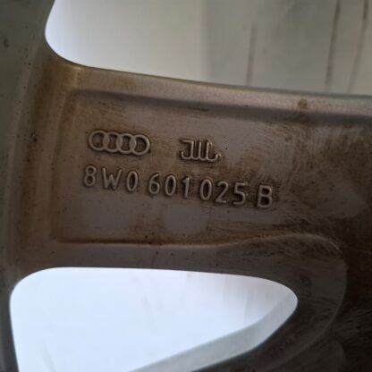 839267 - Image 10