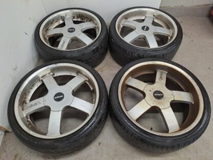 839670 - Image 4