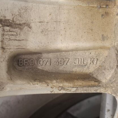 839741 - Image 11
