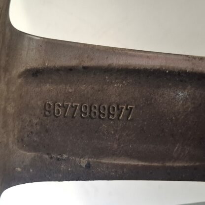 839784 - Image 10