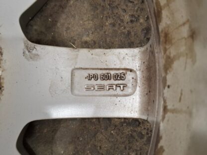 839939 - Image 10