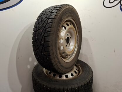 839943