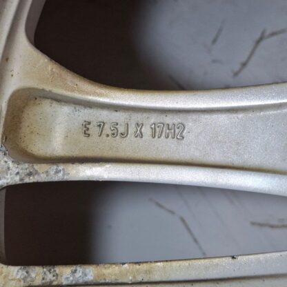 840037 - Image 8