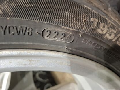 839997 - Image 8