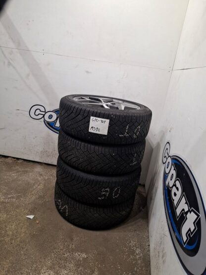 840183 - Image 3
