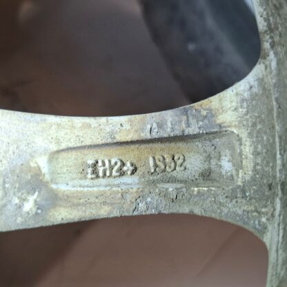 840611 - Image 10