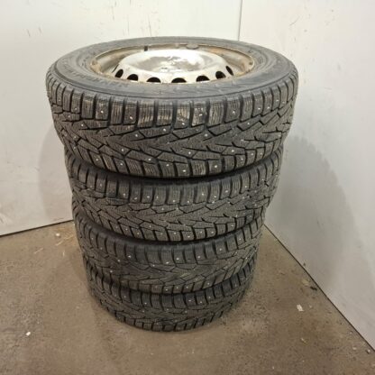 840910 - Image 3